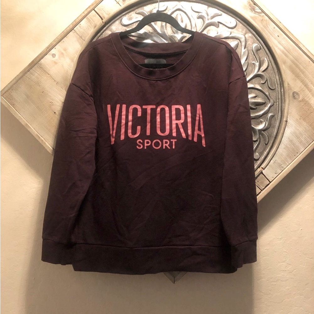 BRAND NEW VICTORIA SPORT PULLOVER